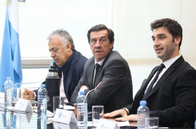 Sadir abog&oacute; por una distribuci&oacute;n de recursos con fuerte sentido federal