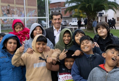 Sadir inaugur&oacute; nuevo polideportivo en barrio El Chingo