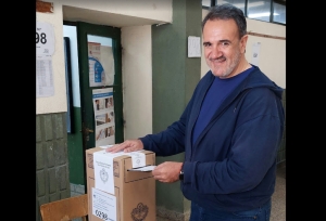 Martinez: "Tenemos que salir, votar y cumplir con nuestro deber"
