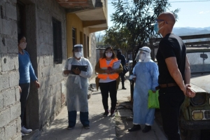 Continuan los operativos de alerta epidemiol&oacute;gica en los barrios
