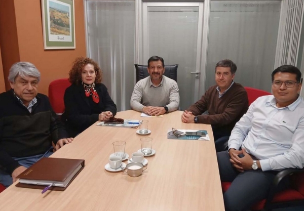Con farmacias. ISJ avanza en la mejora de servicios para afiliados