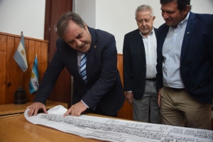 Entregan piezas hist&oacute;ricas del Coronel &Aacute;lvarez Prado a Museo Avenda&ntilde;o