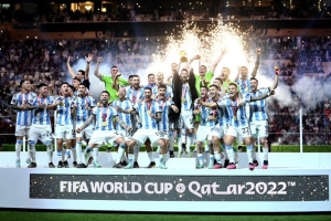 Argentina gan&oacute; por penales y es el campe&oacute;n del mundo