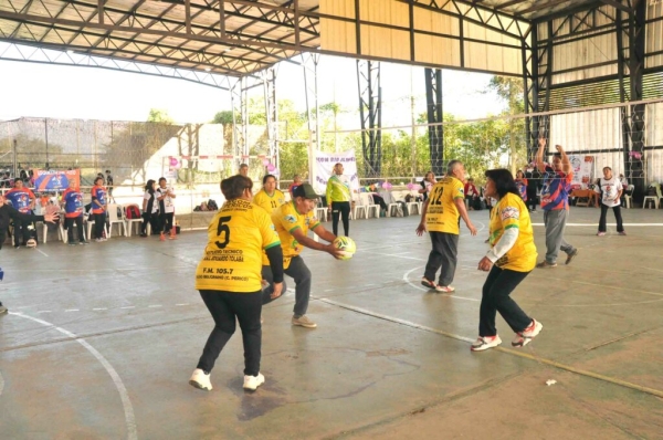 El equipo de Newcom de Estaci&oacute;n Saludable festej&oacute; su tercer aniversario