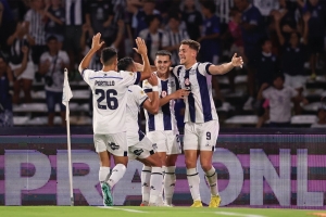 Copa de la Liga: Talleres gan&oacute;, gole&oacute; y tambi&eacute;n lleg&oacute; arriba