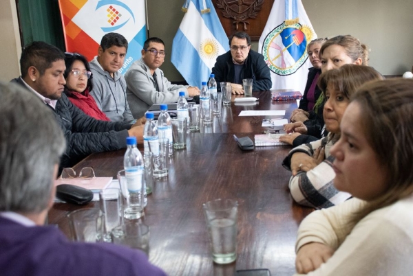 Concejales recibieron a integrantes del Consejo Vecinal