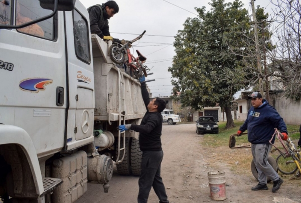 Prevenci&oacute;n de chikungunya. Jornadas de descacharrado