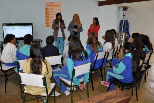 &ldquo;Patrulla mediadora&rdquo; recorre las escuelas para prevenir situaciones de bullying