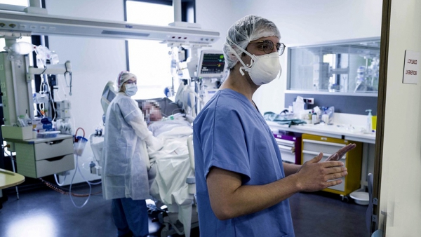 Covid en Argentina:135 muertes y 12.725 nuevos casos