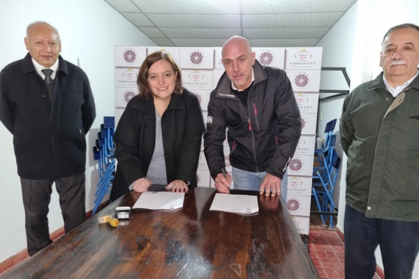 Edici&oacute;n 73&ordm; de la FNE.Firma de convenio con el Instituto T&eacute;cnico