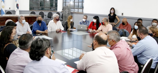 Jorge presidi&oacute; la reuni&oacute;n para ultimar los preparativos para el 19 de abril
