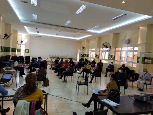 Asesoraron a rectores y administrativos de Institutos Superiores