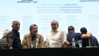 Moyano sostiene a su triunviro en la nueva conducci&oacute;n de la CGT y la UTA se baj&oacute;