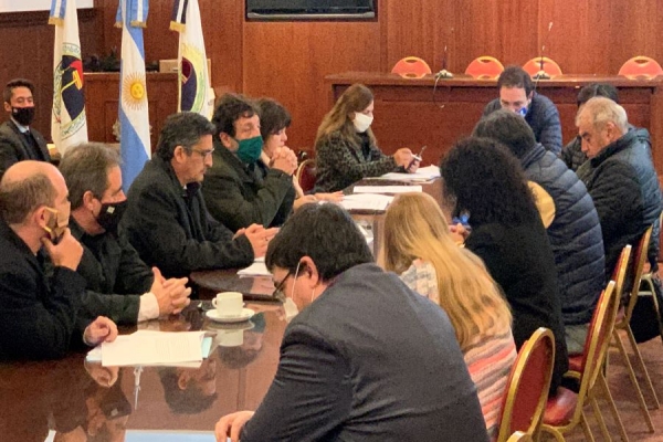 Expusieron ante diputados proyecto de suspensi&oacute;n de pago de sentencias