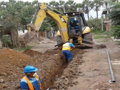 Continua ampliaci&oacute;n de red de agua en sectores de Perico