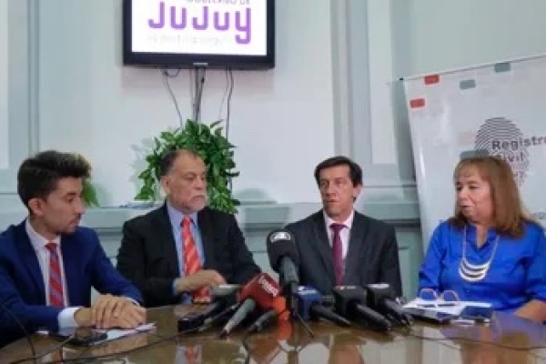 Desde ma&ntilde;ana regir&aacute;n aumentos en DNI y pasaportes