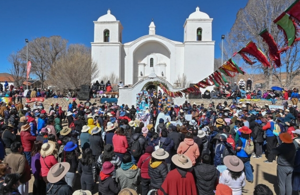 Casabindo celebra a la Virgen de la Asunci&oacute;n con el Toreo de la Vincha
