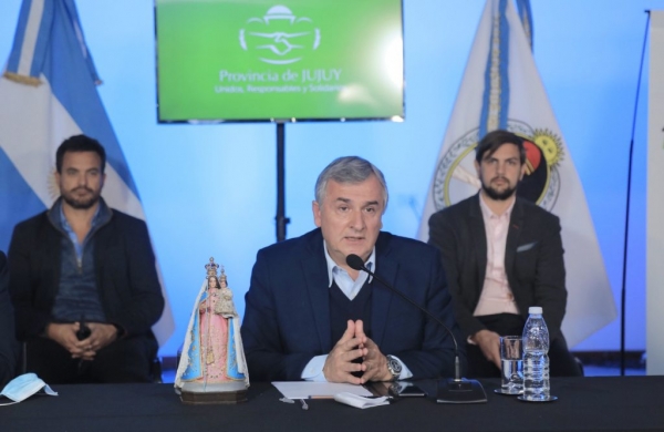 El gobierno pagar&aacute; el aguinaldo "pese a dificultades financieras"