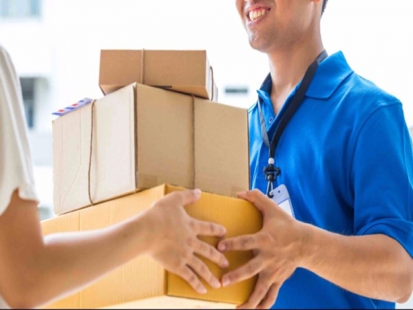 Gobierno garantiza suministros habilitando "deliverys"