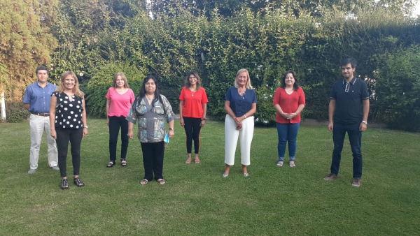 Cannabis: El Colfarjuy recibi&oacute; a profesional de IQUIMEFA (UBA-CONICET)