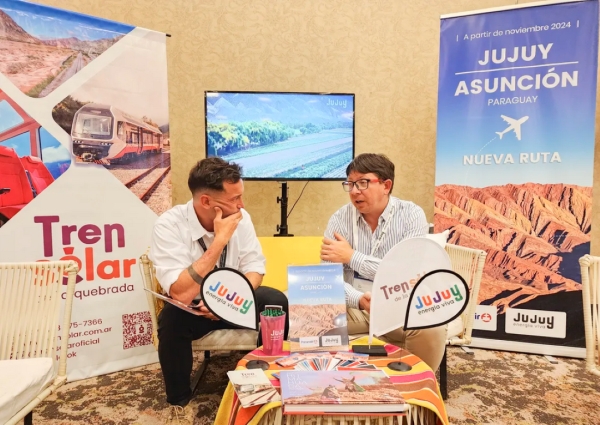Workshop ATAVYT. Presentaron vuelo Jujuy-Asunci&oacute;n,tren solar y Cabildo