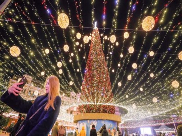 El mundo celebra su segunda Nochebuena en pandemia por el avance de &Oacute;micron