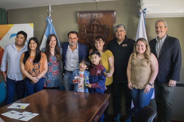 Concejales reconocieron a los ni&ntilde;os Nahuel Alem&aacute;n y Juli&aacute;n Vergara