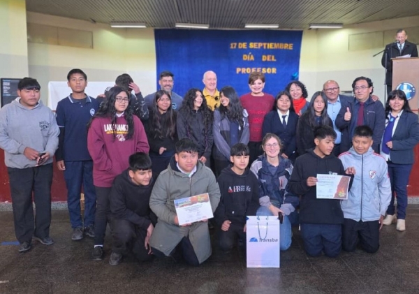Escuelas de Jujuy recibieron los premios del Concurso "Prevenir incendios es salvar vidas"