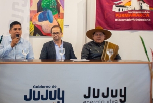 Lanzaron el "Prefestival de los 7 Colores" en Purmamarca