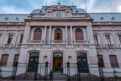 Doble remuneraci&oacute;n para estatales que trabajaron el 2 de septiembre