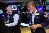 Jornada financiera: cayeron las acciones y los bonos de la deuda y el d&oacute;lar libre baj&oacute; a $1.445