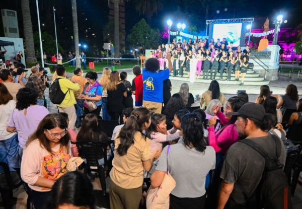 Jorge celebr&oacute; el talento juje&ntilde;o en el San Salvador Moda