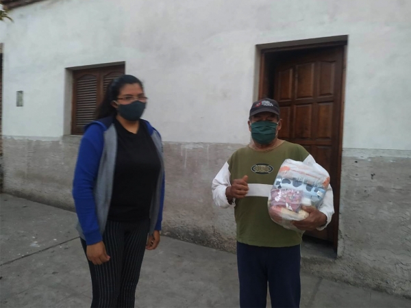 Refuerzos alimentarios para familias de Capital