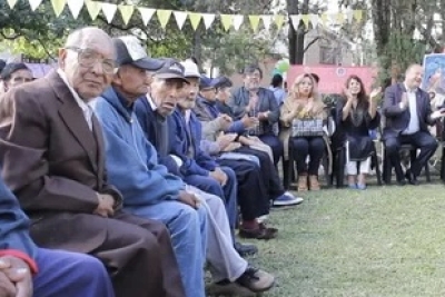 Lanzan talleres "Manos Creativas" para personas adultas mayores