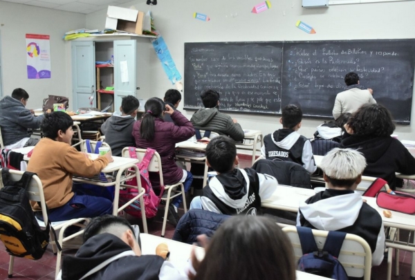 Escuelas abiertas garantizan el derecho a la educaci&oacute;n