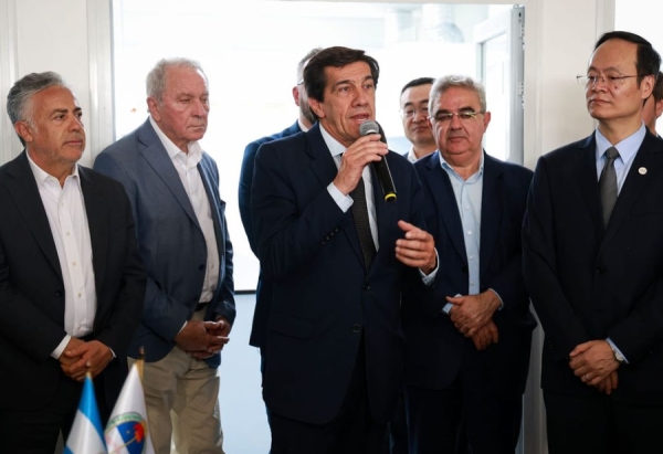 Inauguran laboratorio para formar profesionales en extracci&oacute;n de litio