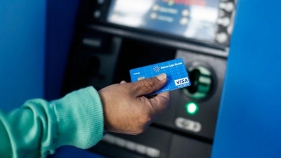 Feriado nacional: los bancos estar&aacute;n abiertos solamente hasta las 12