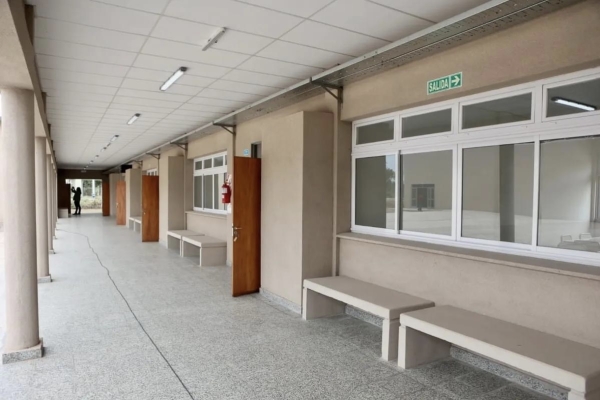 El gobernador Morales inaugur&oacute; imponente complejo educativo en Calilegua