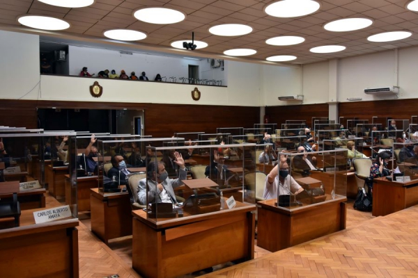 Pirotecnia cero y aplicaci&oacute;n de la ESI ya son leyes