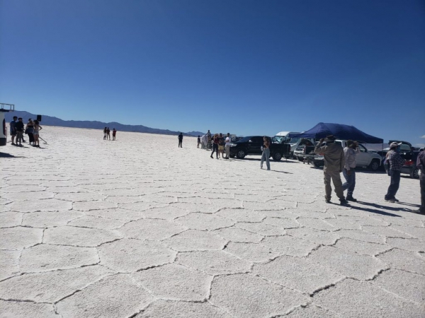 Multas contravencionales por fiesta clandestina en las Salinas