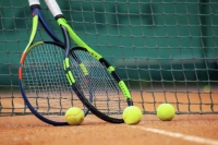 Clases gratuitas de tenis en el Parque San Mart&iacute;n