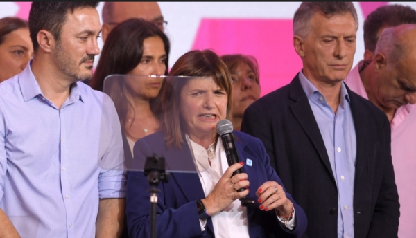 Patricia respald&oacute; a Milei y agrava la tensi&oacute;n con el radicalismo