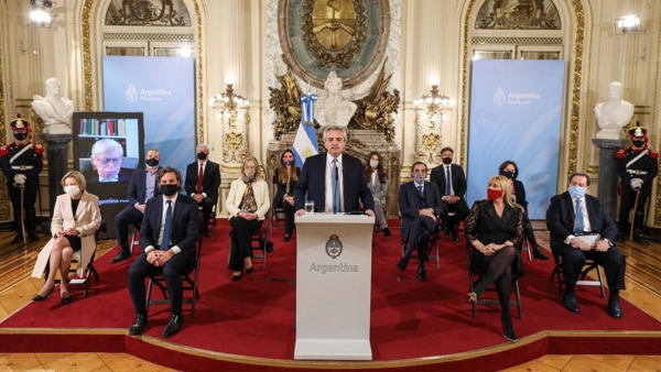 Fernandez present&oacute; su proyecto de reforma judicial