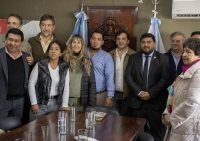 Concejales de Capital y El carmen analizan paradas de colectivos de media distancia