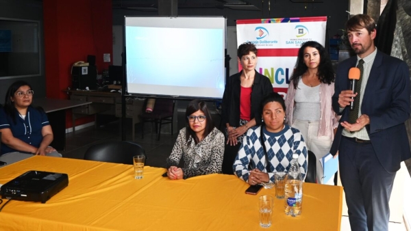 La municipalidad acompañó la jornada de concientización sobre la Hidrocefalia