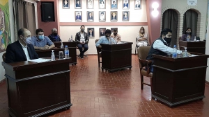 Concejales se reunieron con propietarios de taxis por uber y tarifas