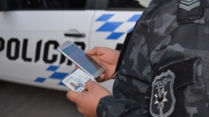 CUATRO DETENIDOS POR PEDIDO DE CAPTURA DURANTE LAS ELECCIONES