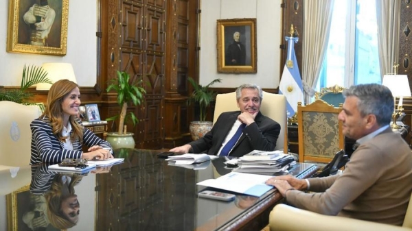 Fern&aacute;ndez analiz&oacute; la puesta en marcha en todo el pa&iacute;s del Plan de Seguridad Alimentaria