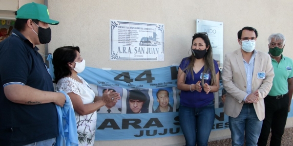 Homenaje a submarinistas del ARA San Juan