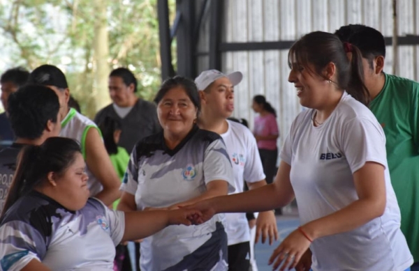 Actividad recreativa en Semana de la Discapacidad